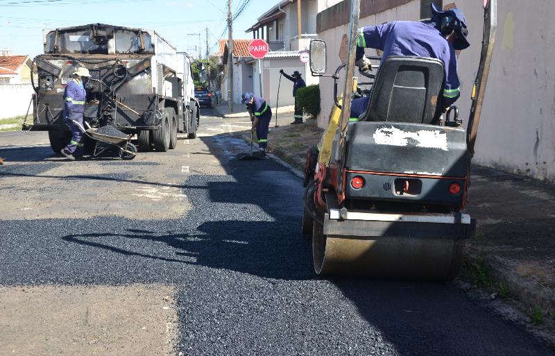 Saiba como pedir à Prefeitura de Franca o reparo do tapa-buracos perto da sua casa